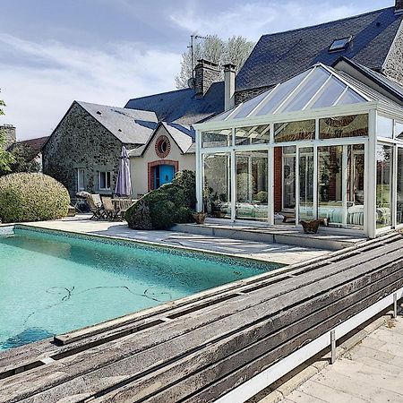 Gite De Charme "La Maison Saint-Leonard" Avec Piscine, Spa, Vue Sur Le Mont Saint-Michel Vains Exterior foto